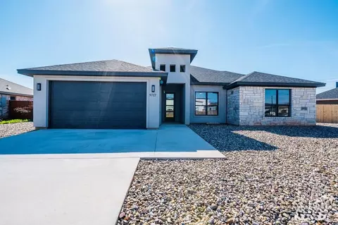 5717 Melrose Ave, San Angelo, TX 76901