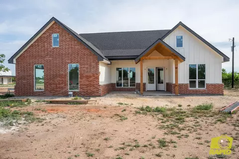 10954 Twin Lakes Ln, San Angelo, TX 76904
