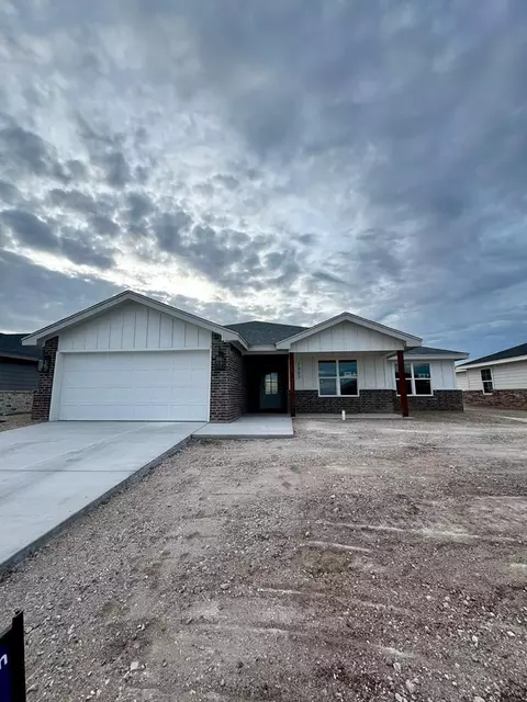 1307 Johnny Ln, San Angelo, TX 76905
