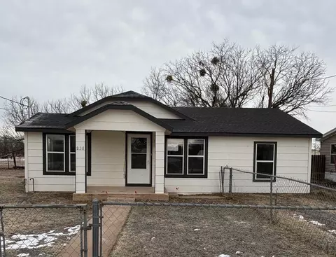 838 Cactus Ln, San Angelo, TX 76903