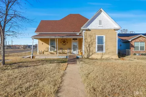 1502 Mayse St, San Angelo, TX 76903