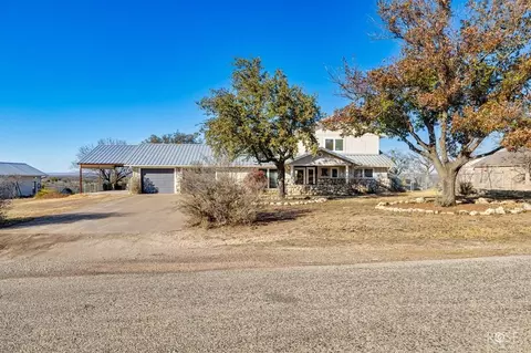 60 Loch Lomond Rd, San Angelo, TX 76901