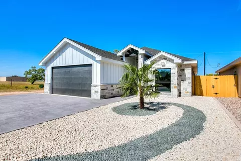 810 E 40th St, San Angelo, TX 76905