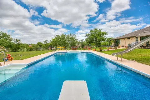 248 Edinburgh Rd, San Angelo, TX 76901