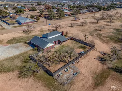 View/Area - 2003 N 11th St, Ballinger, TX 76821 photo 5 of 6