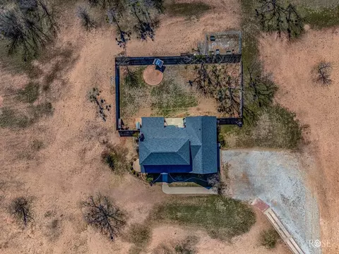 View/Area - 2003 N 11th St, Ballinger, TX 76821 photo 6 of 6