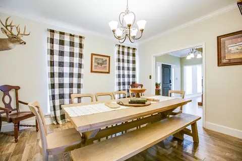 Dining - 2003 N 11th St, Ballinger, TX 76821 photo 1 of 2
