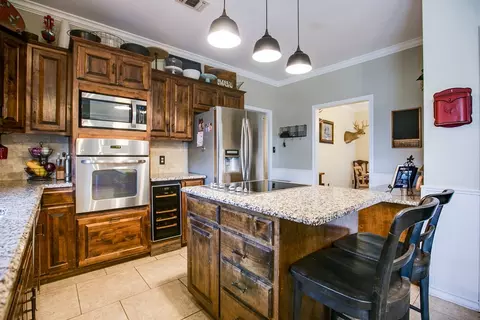 Kitchen - 2003 N 11th St, Ballinger, TX 76821 photo 2 of 4