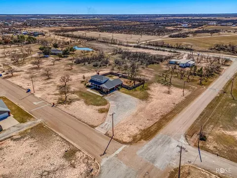 View/Area - 2003 N 11th St, Ballinger, TX 76821 photo 3 of 6