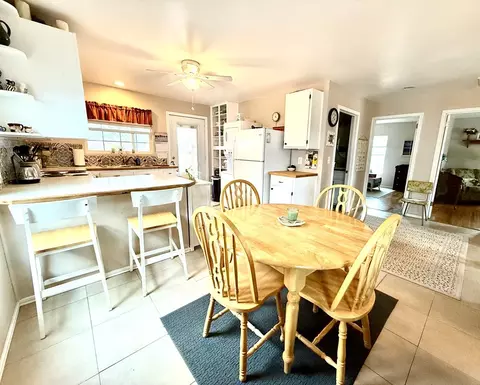 815 E Main St, Bronte, TX 76933 photo 3
