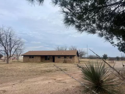 9009 Hwy 158, Robert Lee, TX 76945