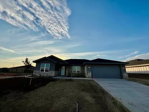 1305 Johnny Ln, San Angelo, TX 76905
