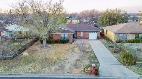 76 E 23rd St, San Angelo, TX 76903