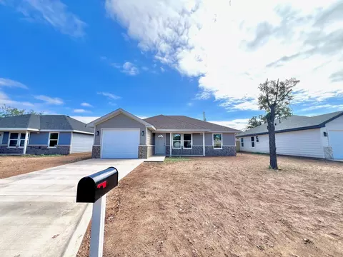 313 E 25th St, San Angelo, TX 76903