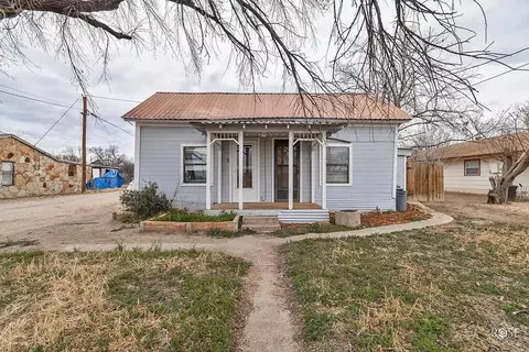 618 E Highland Blvd, San Angelo, TX 76903