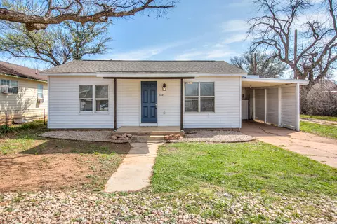 112 N Jefferson St, Bronte, TX 76933