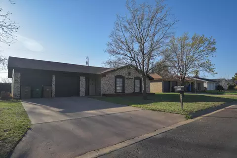 271 Amistad Rd, San Angelo, TX 76901