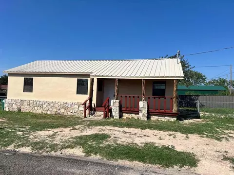 415 N Montague Ave, San Angelo, TX 76905