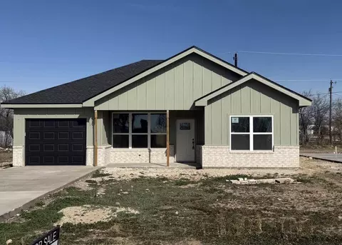 68 E 17th St, San Angelo, TX 76903