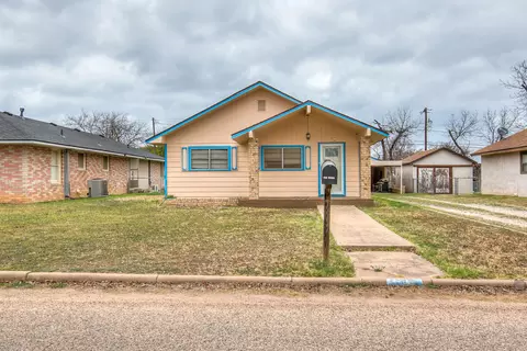 308 Sharp Ave, Ballinger, TX 76821