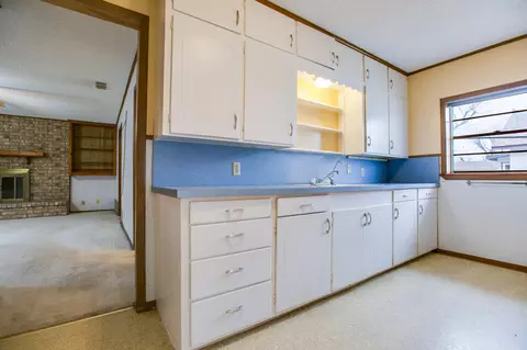 Kitchen - 308 Sharp Ave, Ballinger, TX 76821 photo 1 of 3