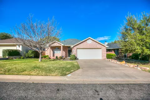 1213 Dorchester Dr, San Angelo, TX 76901