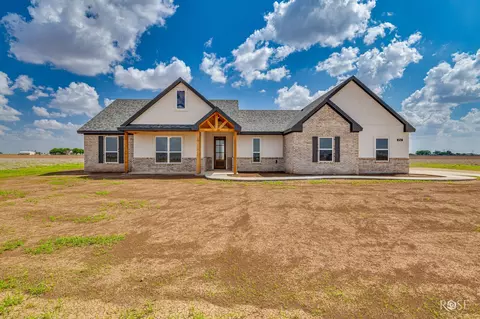 8967 Grayson Ln, San Angelo, TX 76905