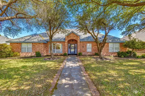 3305 Silver Spur Dr, San Angelo, TX 76904
