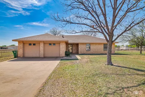 5613 Oriole Dr, San Angelo, TX 76903