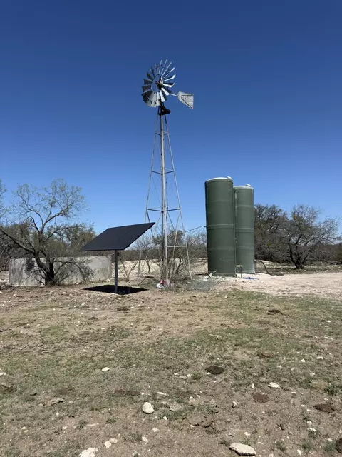 713 Persimmon Rd, Eldorado, TX 76936 photo 12