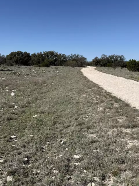 713 Persimmon Rd, Eldorado, TX 76936