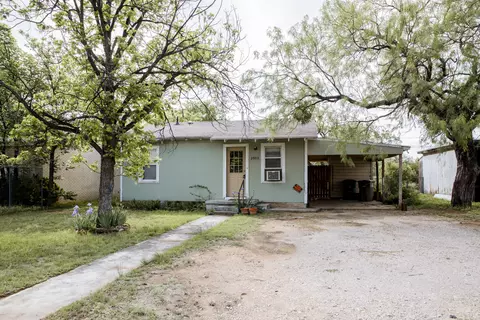 2903 Chestnut St, San Angelo, TX 76901