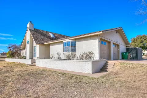 102 Loch Lomond Rd, San Angelo, TX 76901