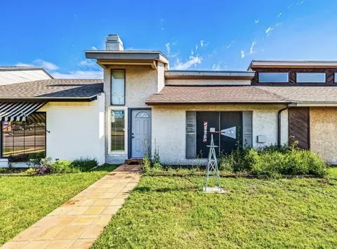 2620 Sunset Dr, San Angelo, TX 76904
