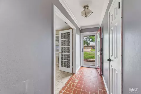 1905 N Van Buren St, San Angelo, TX 76901