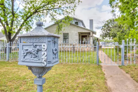925 Childress St, San Angelo, TX 76901