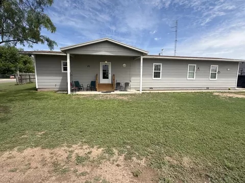 8682 Petunia Ave, San Angelo, TX 76901
