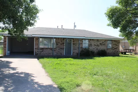 1405 Ave B, Ballinger, TX 76821