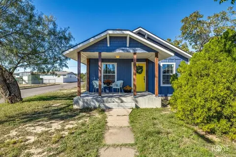 38 W 13th St, San Angelo, TX 76903
