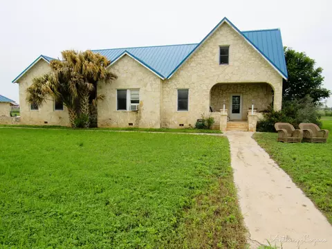 6624 Oilfield Dr, San Angelo, TX 76901
