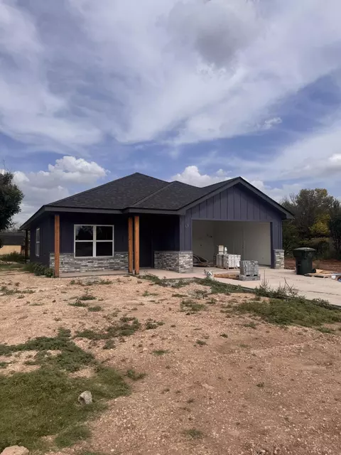 10070 Cottontail Ln, San Angelo, TX 76901