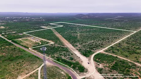 11501 Mule Deer Dr, Carlsbad, TX 76934