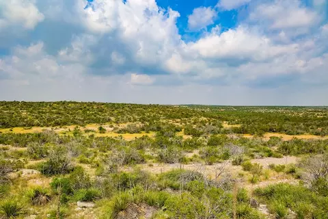 205 Short Rd, Ozona, TX 76943