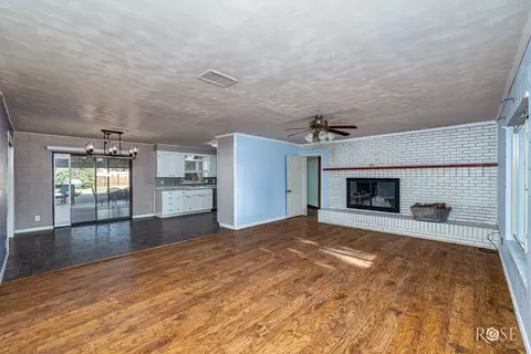 Living - 302 Key St, Bronte, TX 76933 photo 1 of 6