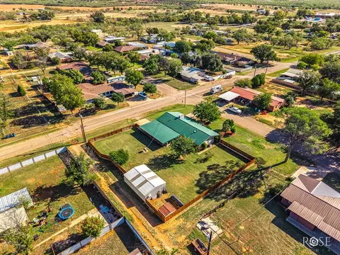 View/Area - 302 Key St, Bronte, TX 76933 photo 6 of 16