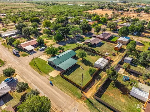 View/Area - 302 Key St, Bronte, TX 76933 photo 2 of 16