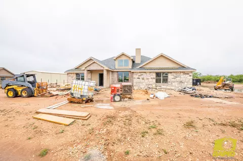 9619 Grey Wolf Ln, San Angelo, TX 76901