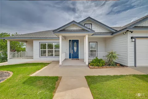 301 Summit Dr, Robert Lee, TX 76945