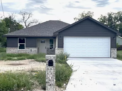 807 N Van Buren St, San Angelo, TX 76901