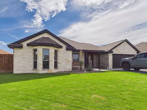 1957 Lamplighter Ln, San Angelo, TX 76904